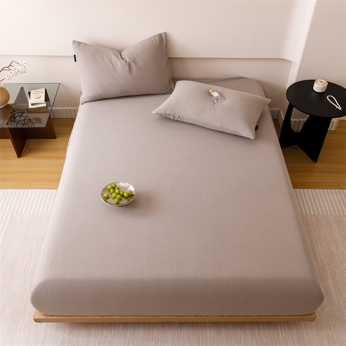 91家纺网 家纺一手货源 找家纺 趣色家纺 2025新款全棉皱皱纱单床笠 绅士灰