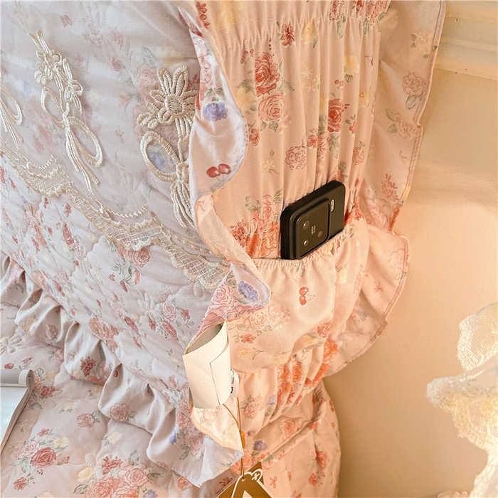 91家纺网 家纺一手货源 找家纺 十个点2025新款亲肤夹棉床头罩 锦簇玫瑰