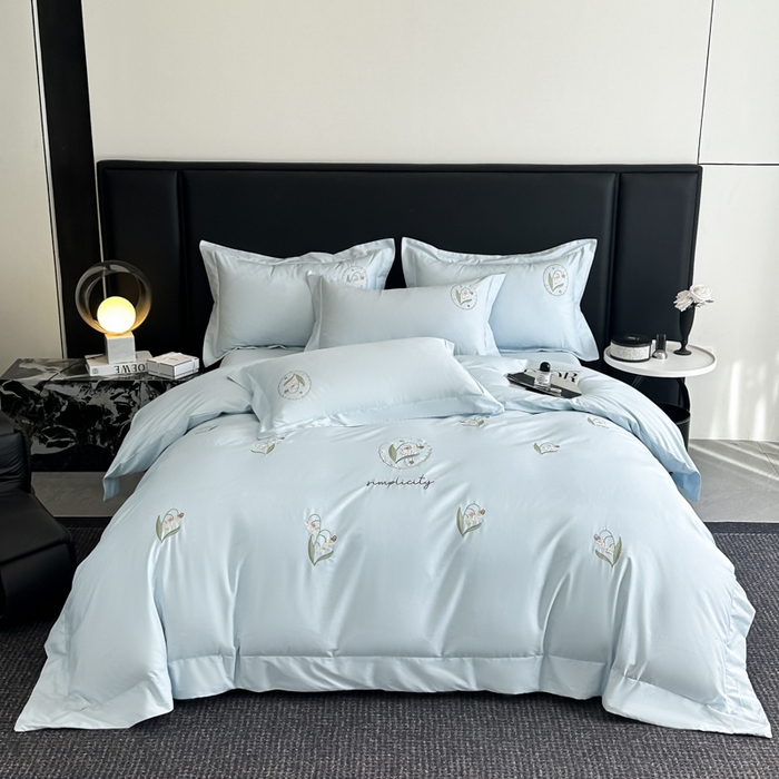 91家纺网 家纺一手货源 找家纺 新方向2025新款全棉长绒棉刺绣四件套-铃兰物语 铃兰物语-蓝