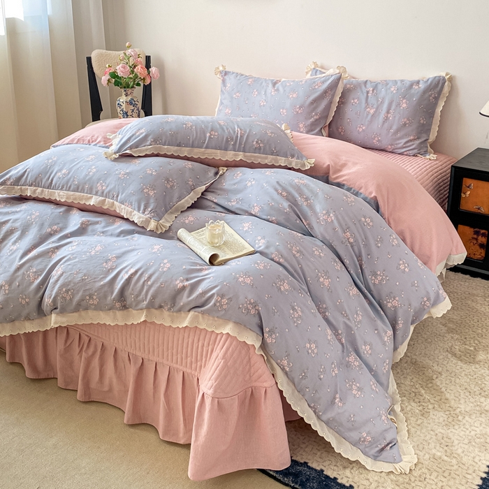 91家纺网 家纺一手货源 找家纺 梦可莱家居 2025新款全棉韩版蕾丝边床盖四件套 小幸福