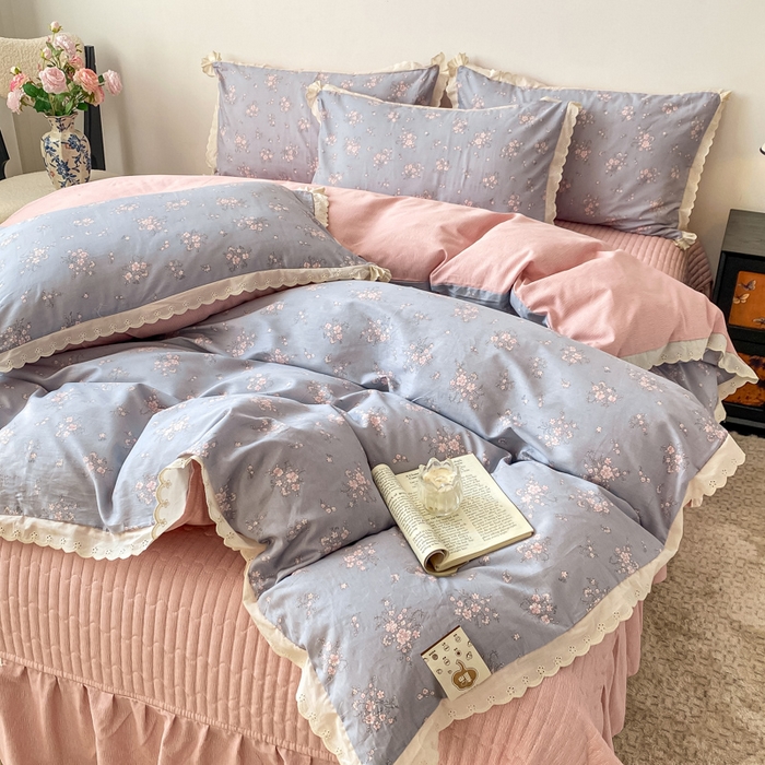 91家纺网 家纺一手货源 找家纺 梦可莱家居 2025新款全棉韩版蕾丝边床盖四件套 小幸福