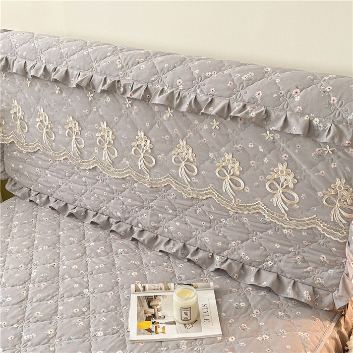 91家纺网 家纺一手货源 找家纺 十个点2025新款针织棉 夹棉床笠式床裙床头罩系列  迷迭香