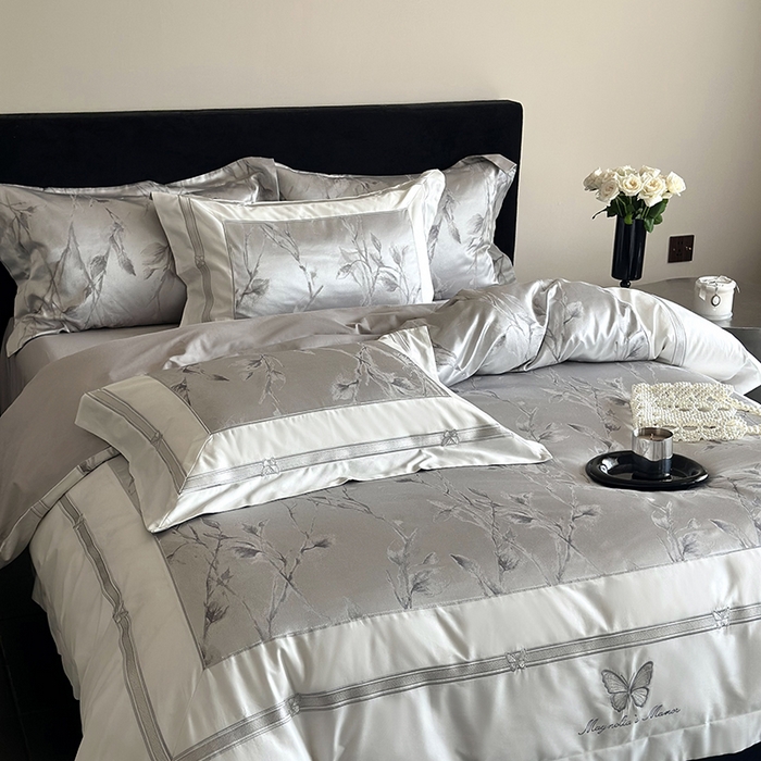 91家纺网 家纺一手货源 找家纺 鹿班家居 2025春夏款高精密锦缎色织大提花长绒棉四件套【标准会员-20元】 醉清风-灰色