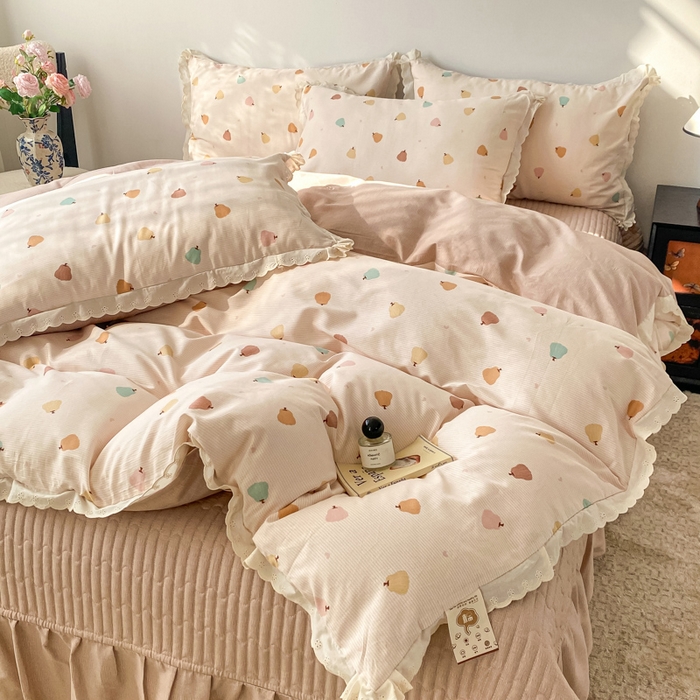 91家纺网 家纺一手货源 找家纺 梦可莱家居 2025新款全棉韩版蕾丝边床盖四件套 南瓜