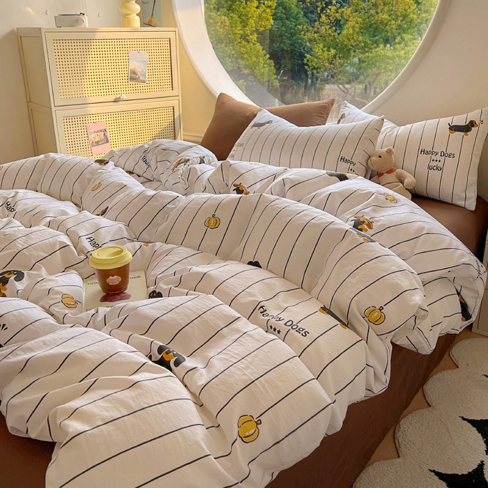 91家纺网 家纺一手货源 找家纺 2025耀达新款舒适水洗棉印花四件套 条纹犬-印花