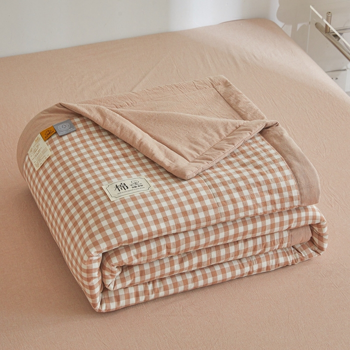 91家纺网 家纺一手货源 找家纺 爱屋及屋  2025新款无印风被子被芯夏凉被空调被 咖小格