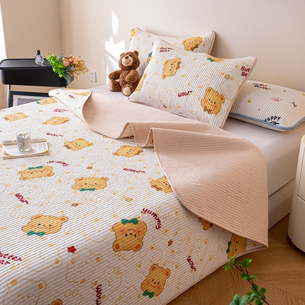 91家纺网 家纺一手货源 找家纺 X猫先生 2025新款全棉床盖小清新夹棉水洗炕盖床盖套件-跑量款 瑞迪熊