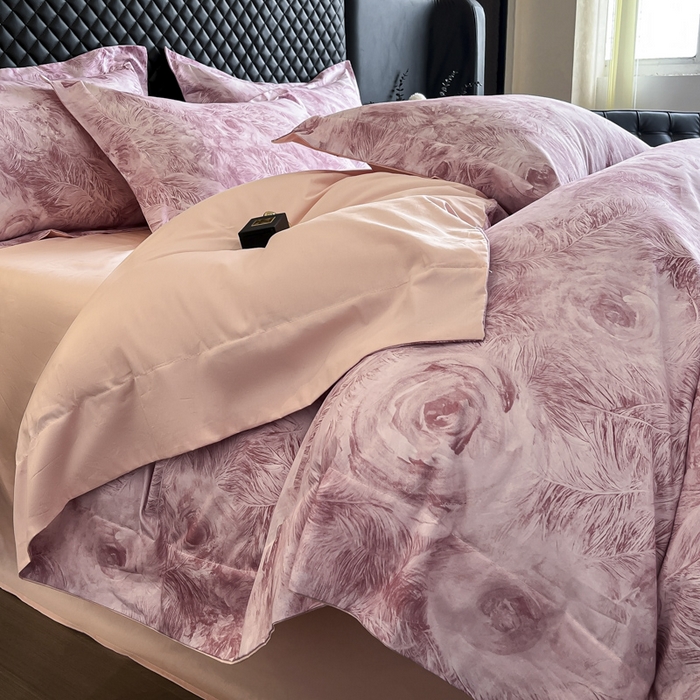 91家纺网 家纺一手货源 找家纺 新方向2025新款全棉长绒棉数码印花四件套-秘密花园 秘密花园-桃粉