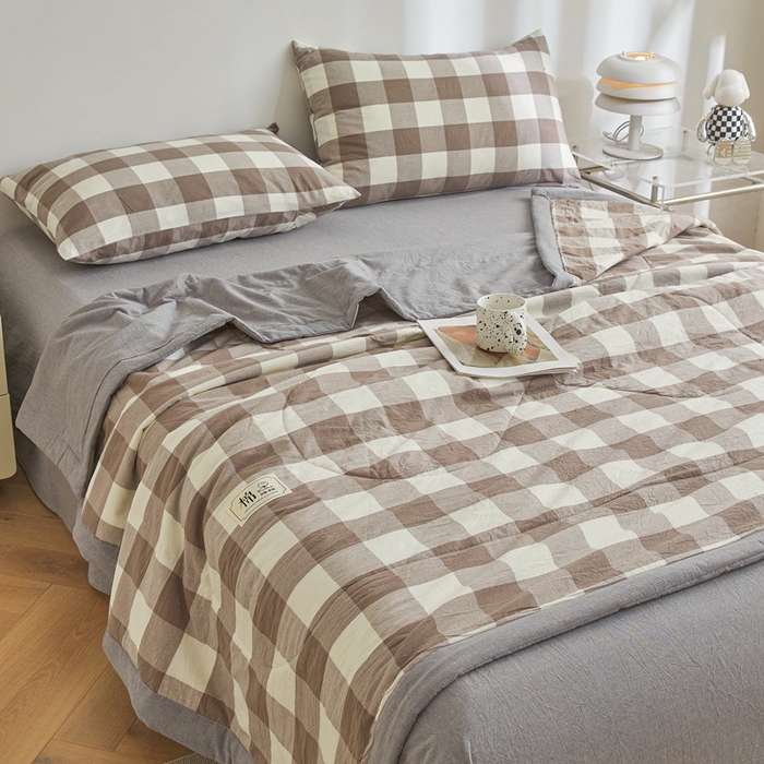 91家纺网 家纺一手货源 找家纺 爱屋及屋  2025新款无印风被子被芯夏凉被空调被 灰中格