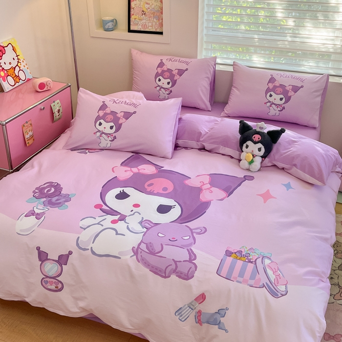 91家纺网 家纺一手货源 找家纺 金爱家 2025新款纯棉数码印花大阪三丽鸥四件套 D化妆库洛米