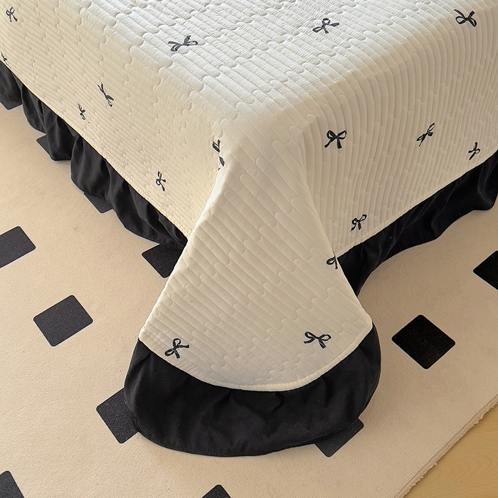 91家纺网 家纺一手货源 找家纺 美梦家纺 2025新款A类全棉13372花边床盖四件套-黑边 蝴蝶结