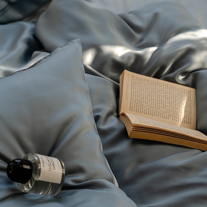 91家纺网 家纺一手货源 找家纺  沐晴家纺 2025春夏新款纯色兰精天丝四件套双拼单被套单床笠床单枕套 灰蓝色-冰川灰