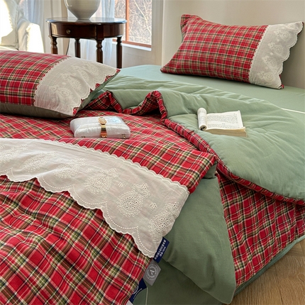 91家纺网 家纺一手货源 找家纺 暖生活 2025新款法式中古风全棉双层纱抗菌被 复古红格