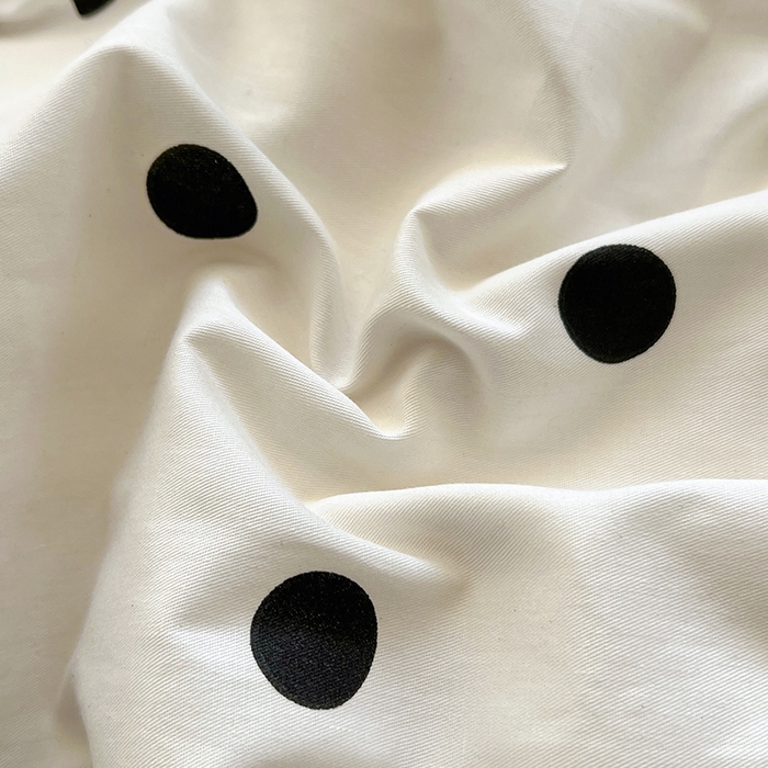 91家纺网 家纺一手货源 找家纺 美梦家纺 2025新款A类全棉13372花边床盖四件套-黑边 敦敦熊