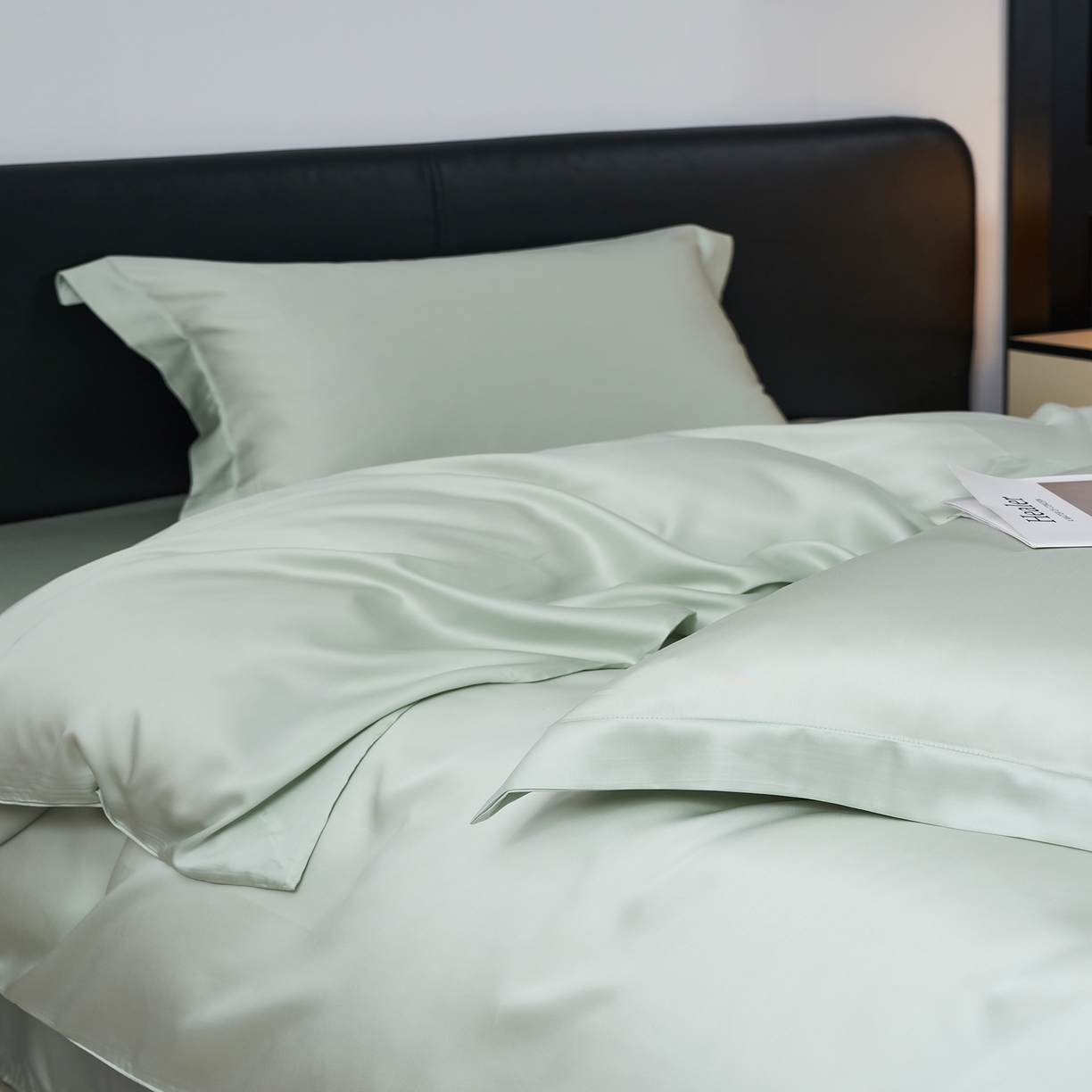 91家纺网 家纺一手货源 找家纺 顾家家居 2025新款纯色兰精天丝四件套 春日绿