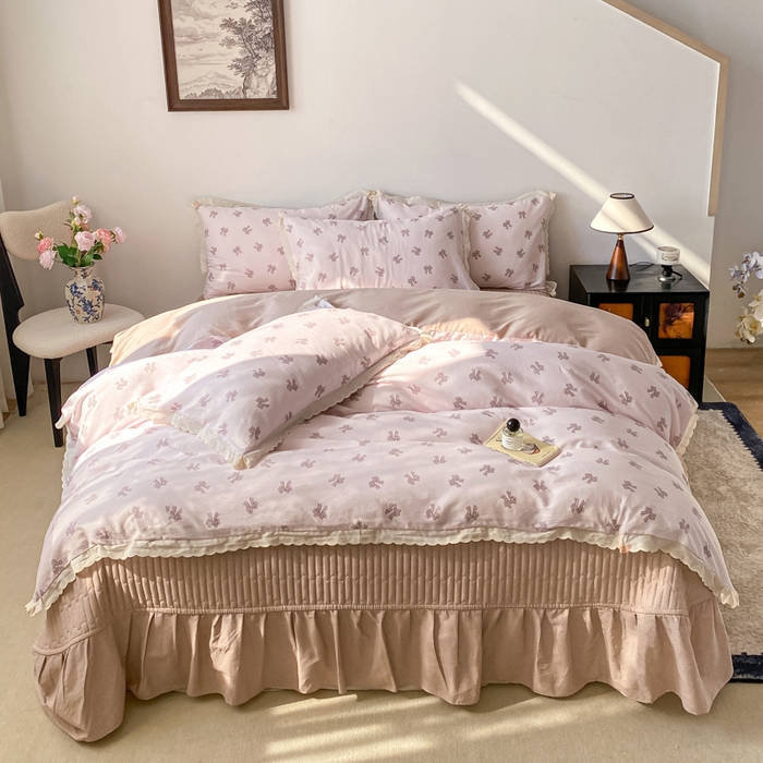 91家纺网 家纺一手货源 找家纺 梦可莱家居 2025新款全棉韩版蕾丝边床盖四件套 蝴蝶结