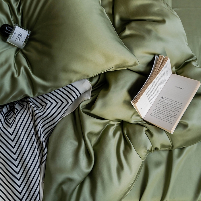 91家纺网 家纺一手货源 找家纺  沐晴家纺 2026春夏新款纯色兰精天丝四件套双拼单被套单床笠床单枕套 欧芹绿