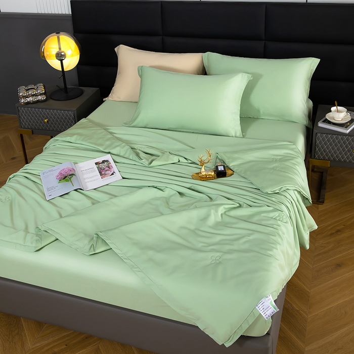 91家纺网 家纺一手货源 找家纺 天瑜家纺 2025新款纯色天丝夏被 纯豆绿