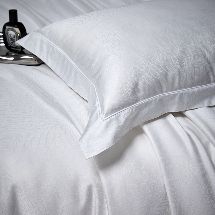 91家纺网 家纺一手货源 找家纺 榻尚家居 2025新款长绒棉贡缎提花手工立体埋绳工艺四件套礼盒包装 格律时尚-增白