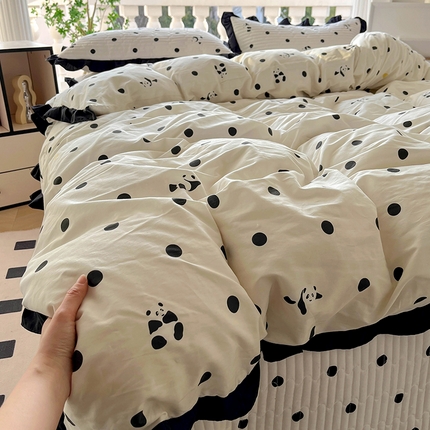 91家纺网 家纺一手货源 找家纺 （总）美梦家纺 2025新款A类全棉13372花边床盖四件套-黑边