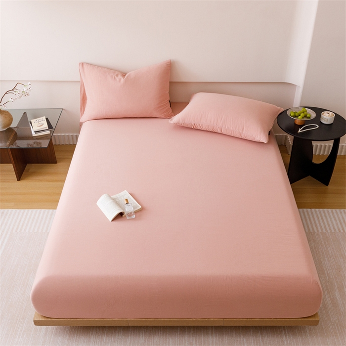 91家纺网 家纺一手货源 找家纺 趣色家纺 2025新款全棉皱皱纱单床笠 珊瑚粉