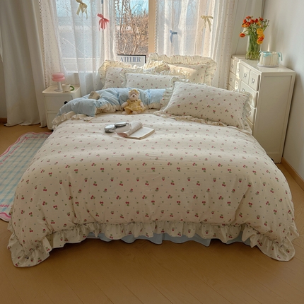 91家纺网 家纺一手货源 找家纺 轻奢坊 2025新款水洗棉密拷花边款 四件套 小樱桃