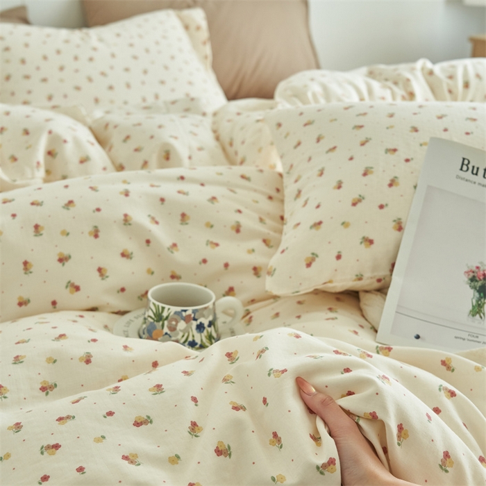 91家纺网 家纺一手货源 找家纺 趣色家纺 2025新款A类全棉双层纱印花四件套 柚香红