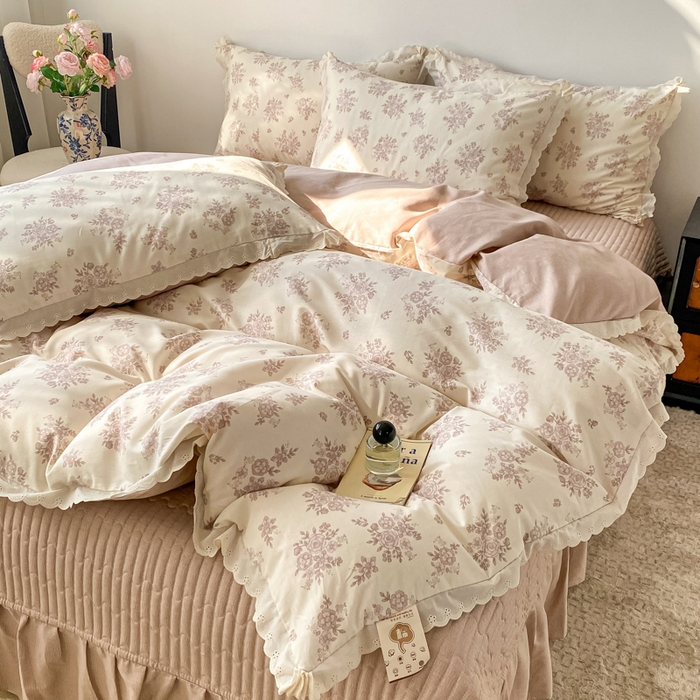 91家纺网 家纺一手货源 找家纺 梦可莱家居 2025新款全棉韩版蕾丝边床盖四件套 彩绘