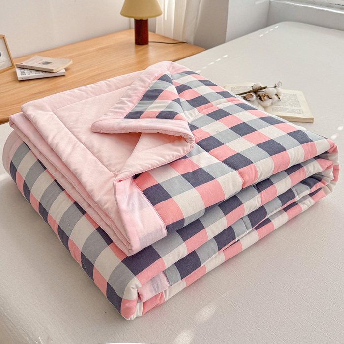 91家纺网 家纺一手货源 找家纺 首爱家纺 2025新款里外全棉夏被手包边新疆棉花夏被空调被夏凉被 优卡生活