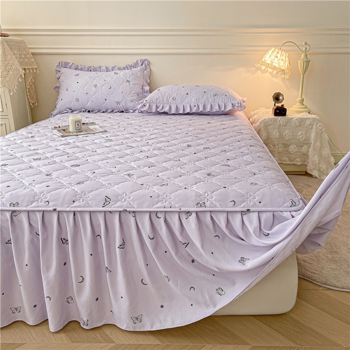 91家纺网 家纺一手货源 找家纺 十个点2025新款针织棉 夹棉床笠式床裙床头罩系列  月亮之上