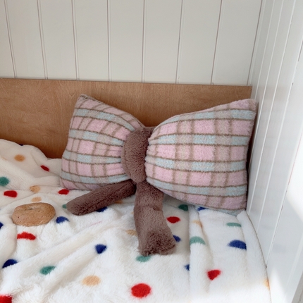 桔子家纺 2025新款蝴蝶结抱枕 多肉芭乐蝴蝶结