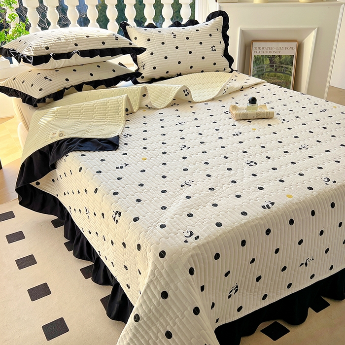 91家纺网 家纺一手货源 找家纺 美梦家纺 2025新款A类全棉13372花边床盖四件套-黑边 敦敦熊