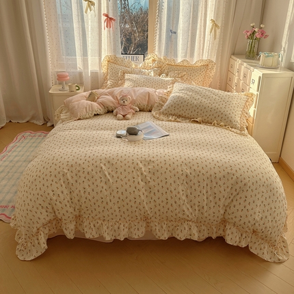 91家纺网 家纺一手货源 找家纺 轻奢坊 2025新款水洗棉密拷花边款 四件套 艺朵