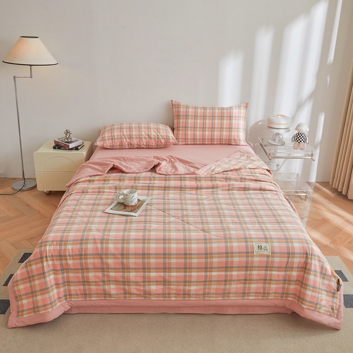 91家纺网 家纺一手货源 找家纺 爱屋及屋  2025新款无印风被子被芯夏凉被空调被 简析粉