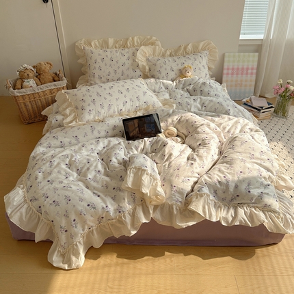 91家纺网 家纺一手货源 找家纺 （总）六巷胡同 2025新款韩系博主风花边款小碎花A类全棉双层纱四件套