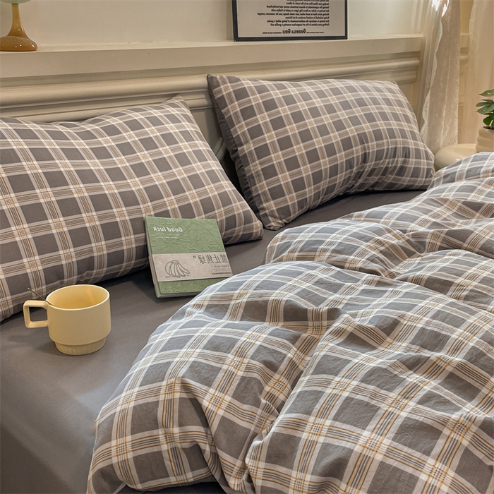 91家纺网 家纺一手货源 找家纺 （总）盛秋家纺 2025新款水洗棉格子条纹系列四件套【易安阁】