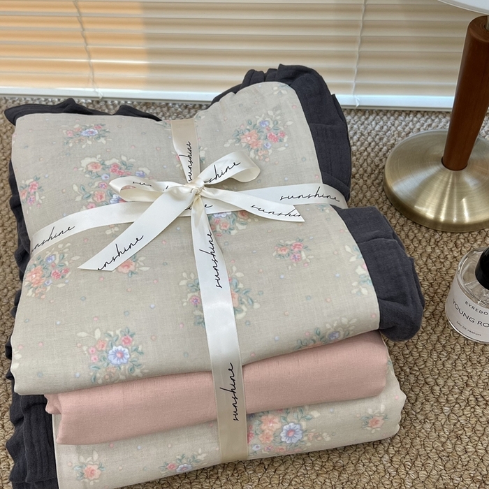 91家纺网 家纺一手货源 找家纺 荣轩 2024新款全棉印花双层纱四件套 皱皱纱花边款 山岚