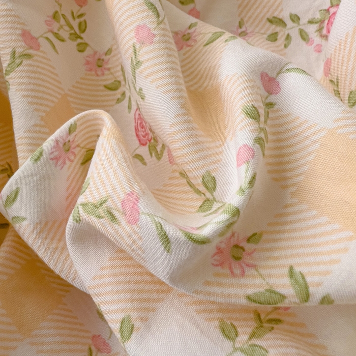 91家纺网 家纺一手货源 找家纺 仟人梦 2025新款水洗棉印花四件套 彩漾格