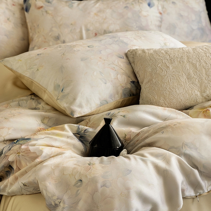 91家纺网 家纺一手货源 找家纺 立奥被业 2025年新款100%兰精天丝四件套天丝数码印花四件套 忆江南-金