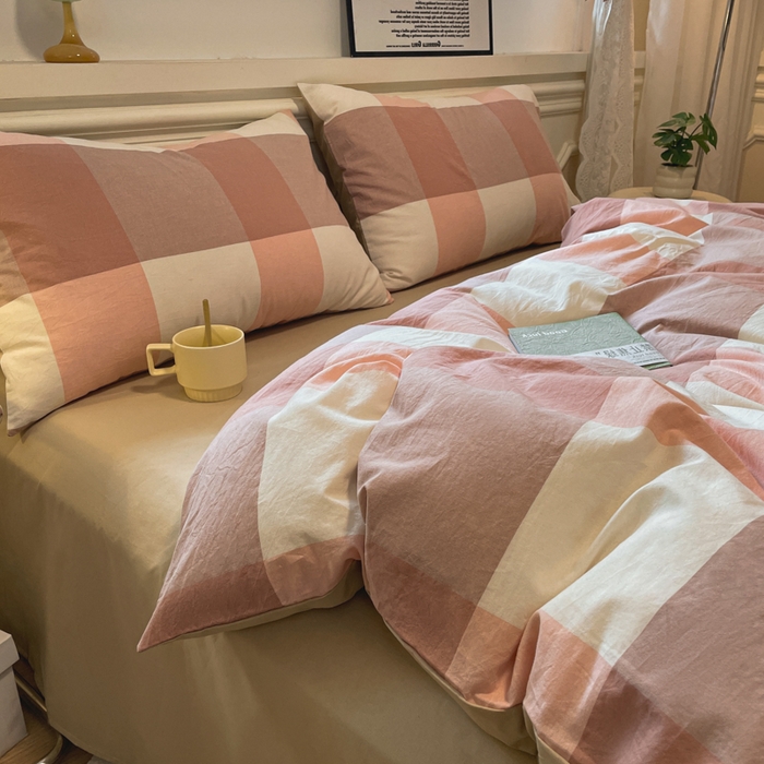 91家纺网 家纺一手货源 找家纺 盛秋家纺 2025新款水洗棉格子系列四件套 咖大格+奶茶