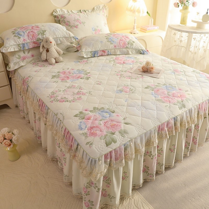 91家纺网 家纺一手货源 找家纺 美达家纺 2025新款全棉印花夹棉床裙 法尔曼玫瑰