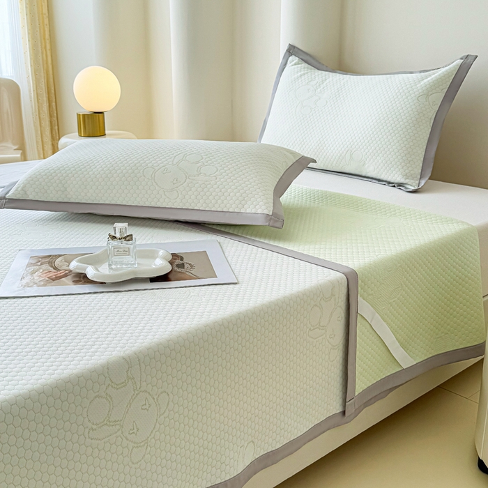 91家纺网 家纺一手货源 找家纺 小萌虎 2025新款冰豆豆凉席 凉席款 果绿