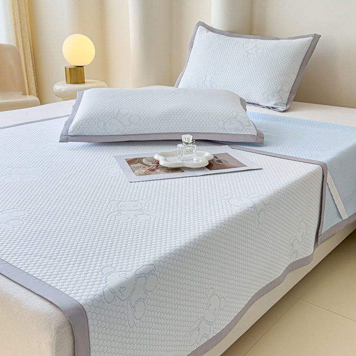 91家纺网 家纺一手货源 找家纺 小萌虎 2025新款冰豆豆凉席 凉席款 浅蓝