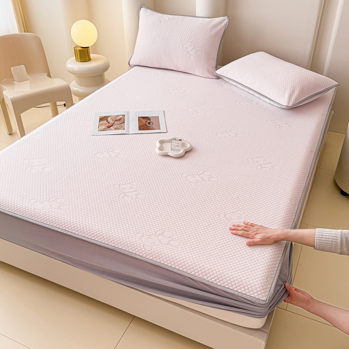 91家纺网 家纺一手货源 找家纺 小萌虎 2025新款冰豆豆凉席 床笠款 粉玉