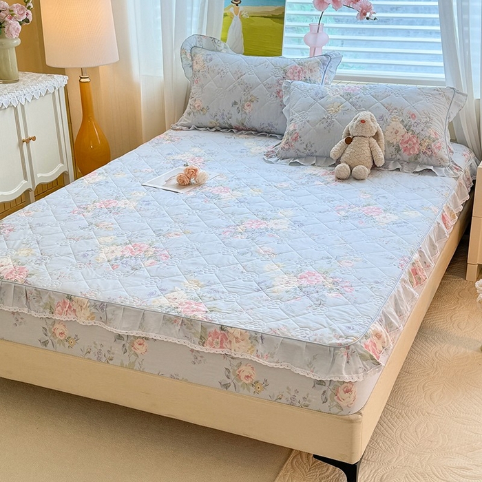 91家纺网 家纺一手货源 找家纺 美达家纺 2025新款全棉印花夹棉床笠 栀夏海棠-蓝