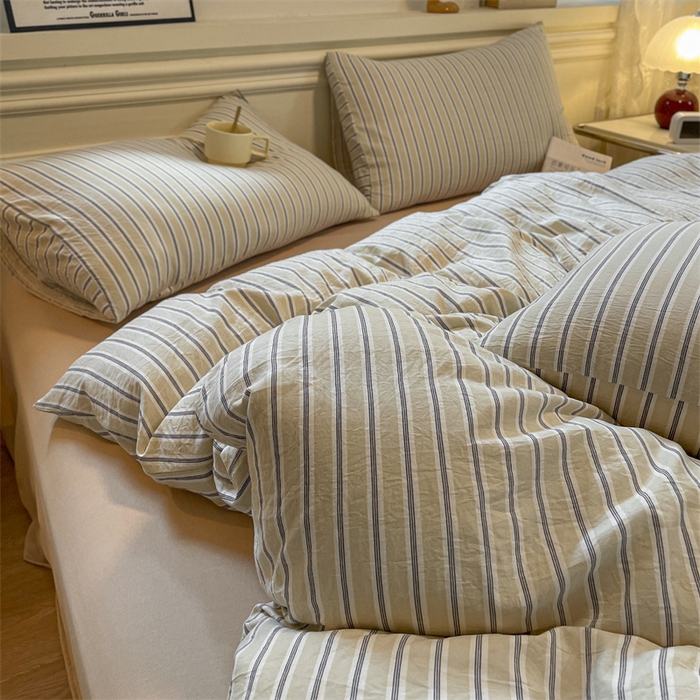 91家纺网 家纺一手货源 找家纺 盛秋家纺 2025新款水洗棉格子系列四件套泡芙黄+奶茶