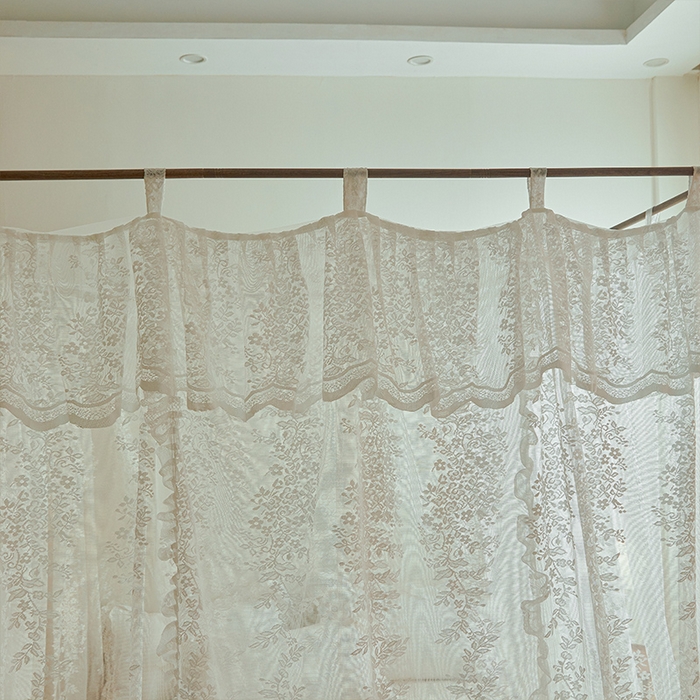 91家纺网 家纺一手货源 找家纺 都市缘蚊帐 2025新款A902穿杆落地宫廷蚊帐烤漆支架款 902玫瑰庄园-奶油白