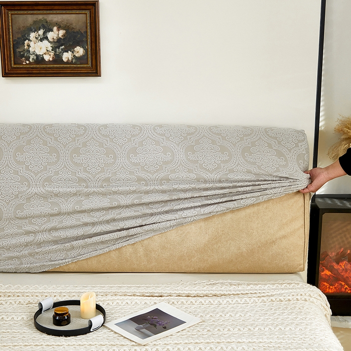 91家纺网 家纺一手货源 找家纺 逐日沙发套 2025新款提花绒床头罩-欧艺 浅灰
