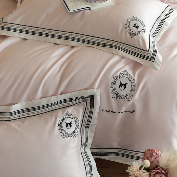 91家纺网 家纺一手货源 找家纺 （总）赫帛 2025新款赫本猫联名系列四件套-贵族猫