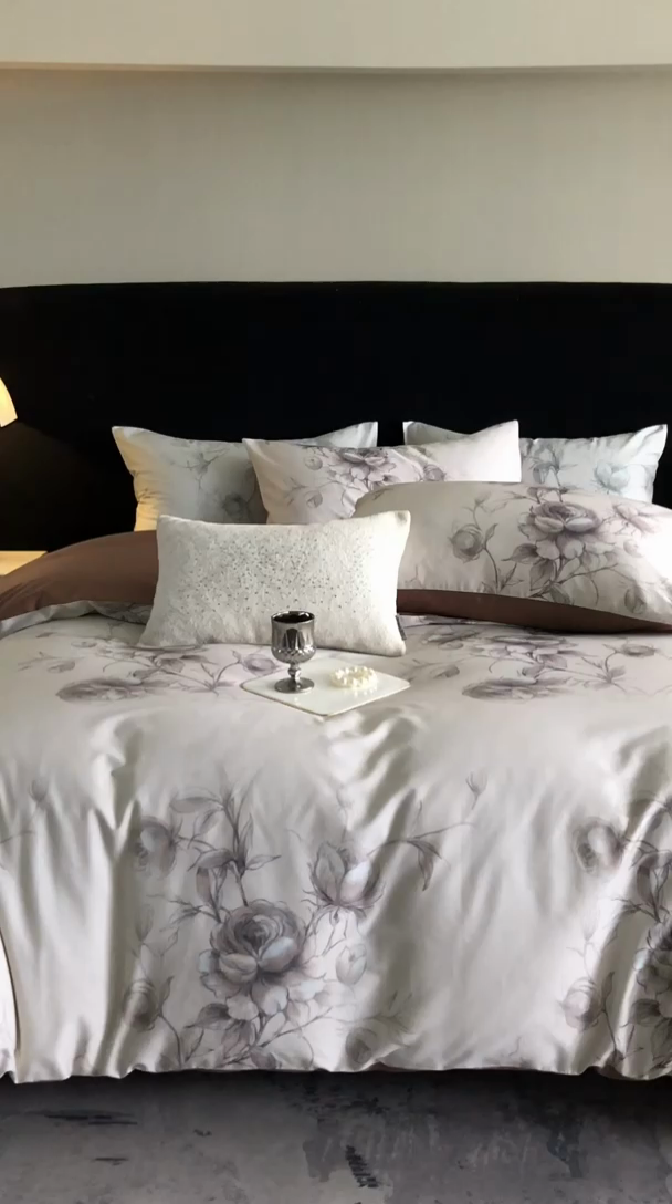 91家纺网 家纺一手货源 找家纺 立奥被业 2025新款60S数码印花四件套四件套 玫瑰咖